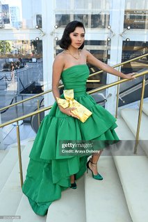 Xochitl Gomez feet photo thumbnail