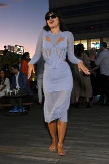 Xochitl Gomez feet photo thumbnail