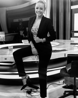 Xrysa Foskolou feet photo 8