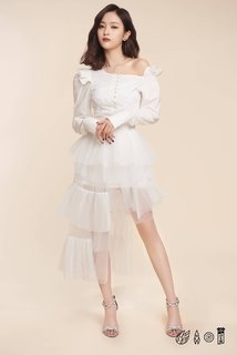 Xuanyi Wu feet photo 3