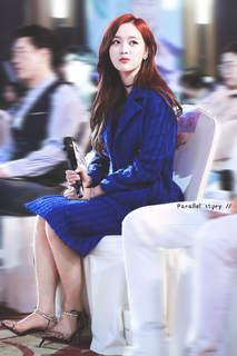 Xuanyi Wu feet photo 17
