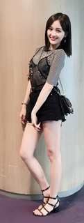 Xuanyi Wu feet photo 20
