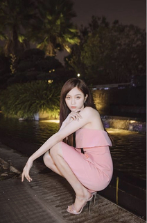 Xuanyi Wu feet photo 20