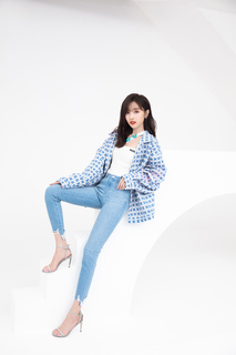 Xuanyi Wu feet photo 7