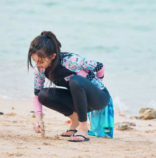 Xuanyi Wu feet photo 8