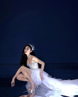 Xuanyi Wu feet photo 20