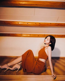 Xuanyi Wu feet photo 10