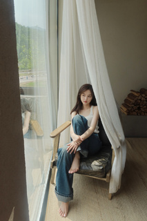 Xuanyi Wu feet photo 10