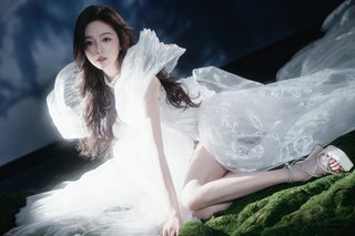 Xuanyi Wu feet photo 19