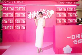 Xuanyi Wu feet photo 2