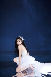 Xuanyi Wu feet photo 17