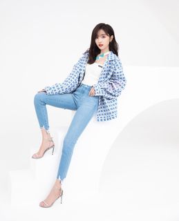 Xuanyi Wu feet photo 11