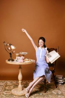 Xuanyi Wu feet photo 2