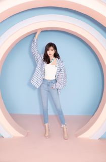 Xuanyi Wu feet photo 11