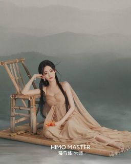 Xudan Zhu feet photo 3