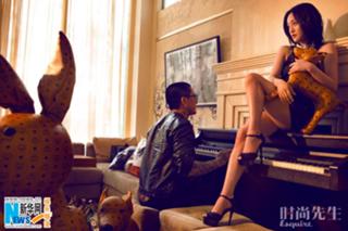 Xun Zhou feet photo 5