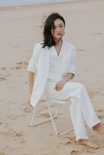 Xun Zhou feet photo 3