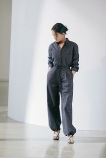 Xun Zhou feet photo 8