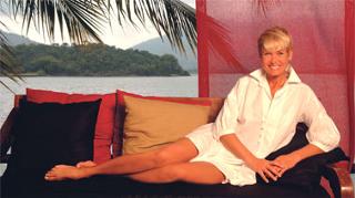 Xuxa feet photo thumbnail