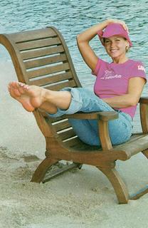 Xuxa feet photo thumbnail