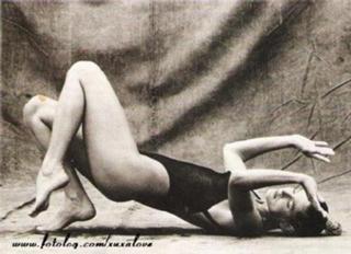 Xuxa feet photo thumbnail