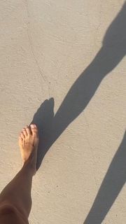 Yaara Benbenishty feet photo 3
