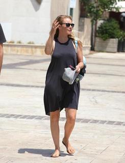 Yael Bar-Zohar feet photo 6