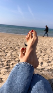 Yael Bar-Zohar feet photo 9
