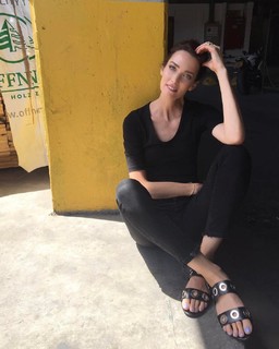Yael Goldman feet photo 11