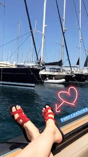 Yael Goldman feet photo 4