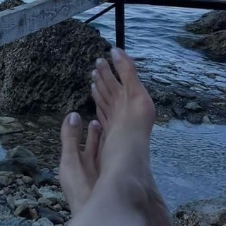 Yael Goldman feet photo 13