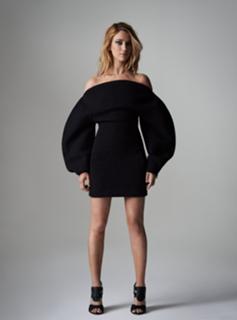 Yael Grobglas feet photo thumbnail