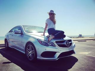 Yael Grobglas feet photo thumbnail