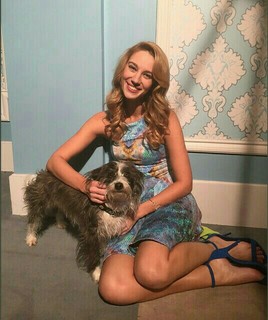 Yael Grobglas feet photo thumbnail