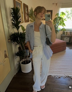 Yael Grobglas feet photo thumbnail
