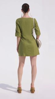 Yael Shelbia feet photo thumbnail