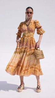 Yael Shelbia feet photo thumbnail