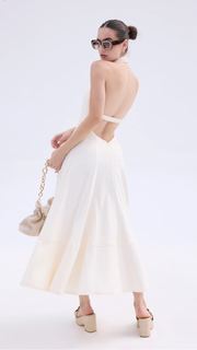 Yael Shelbia feet photo thumbnail