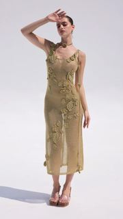 Yael Shelbia feet photo thumbnail