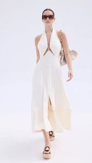 Yael Shelbia feet photo thumbnail