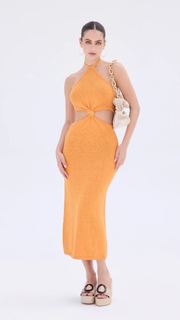 Yael Shelbia feet photo thumbnail