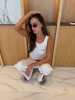 Yael Shelbia feet photo 2