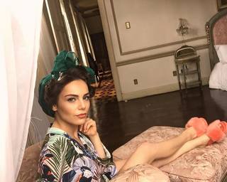 Yagmur Tanrisevsin feet photo 14