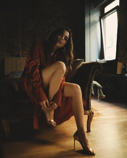 Yagmur Tanrisevsin feet photo 2