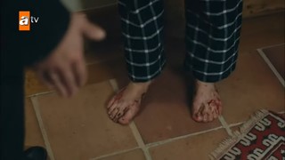 Yagmur Tanrisevsin feet photo 12