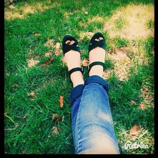 Yagmur Ün feet photo 3
