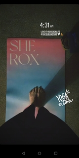 Yami Gautam feet photo thumbnail