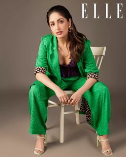Yami Gautam feet photo thumbnail