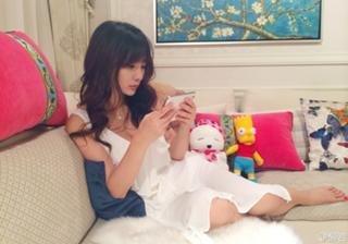 Yan Liu feet photo 19