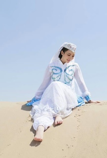 Yan Liu feet photo 12